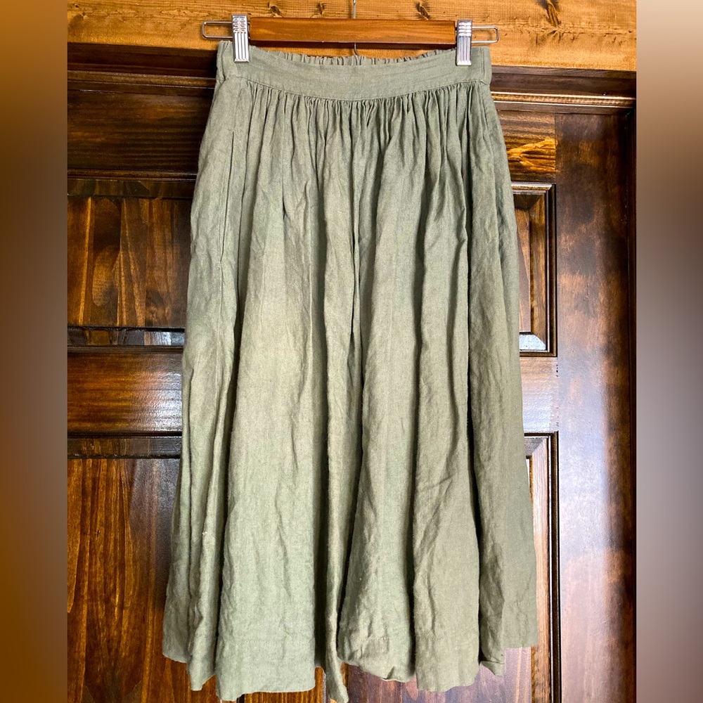 Not Perfect Linen 1950s City skirt